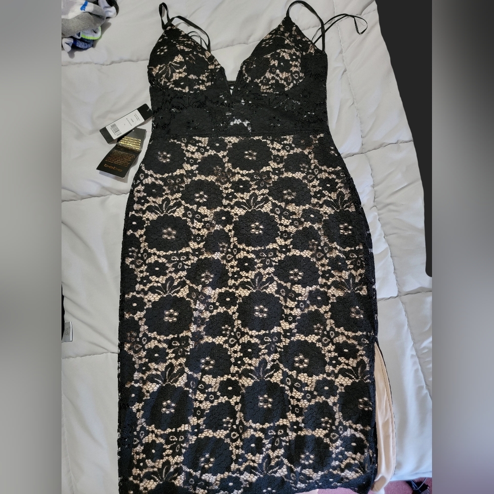 bebe Black and Nude Lace-Up Back Midi Dress